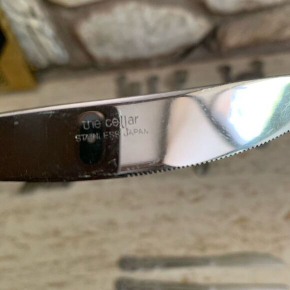 The Cellar Japan 20 piece stainless flat ware set - Picture 6 of 16